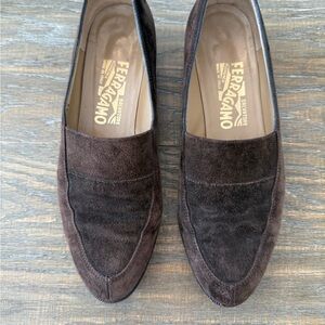 Salvatore Ferragamo Newhaven Visone Size 7.5 C Dark Brown Suede Slip-Ons